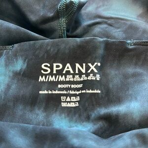 NWOT Spanx Tie Dye leggings